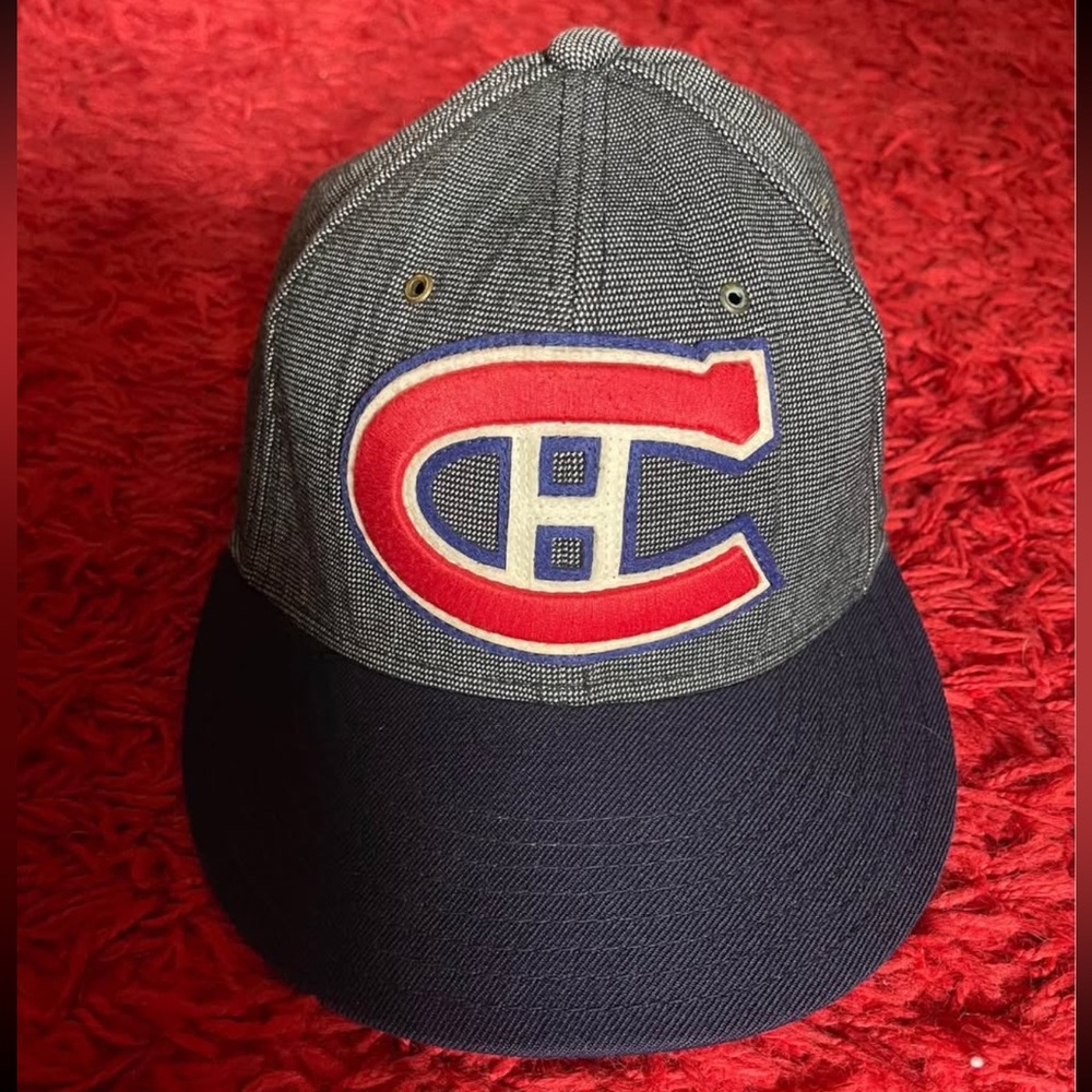 Vintage hockey CCM Montreal Canadian